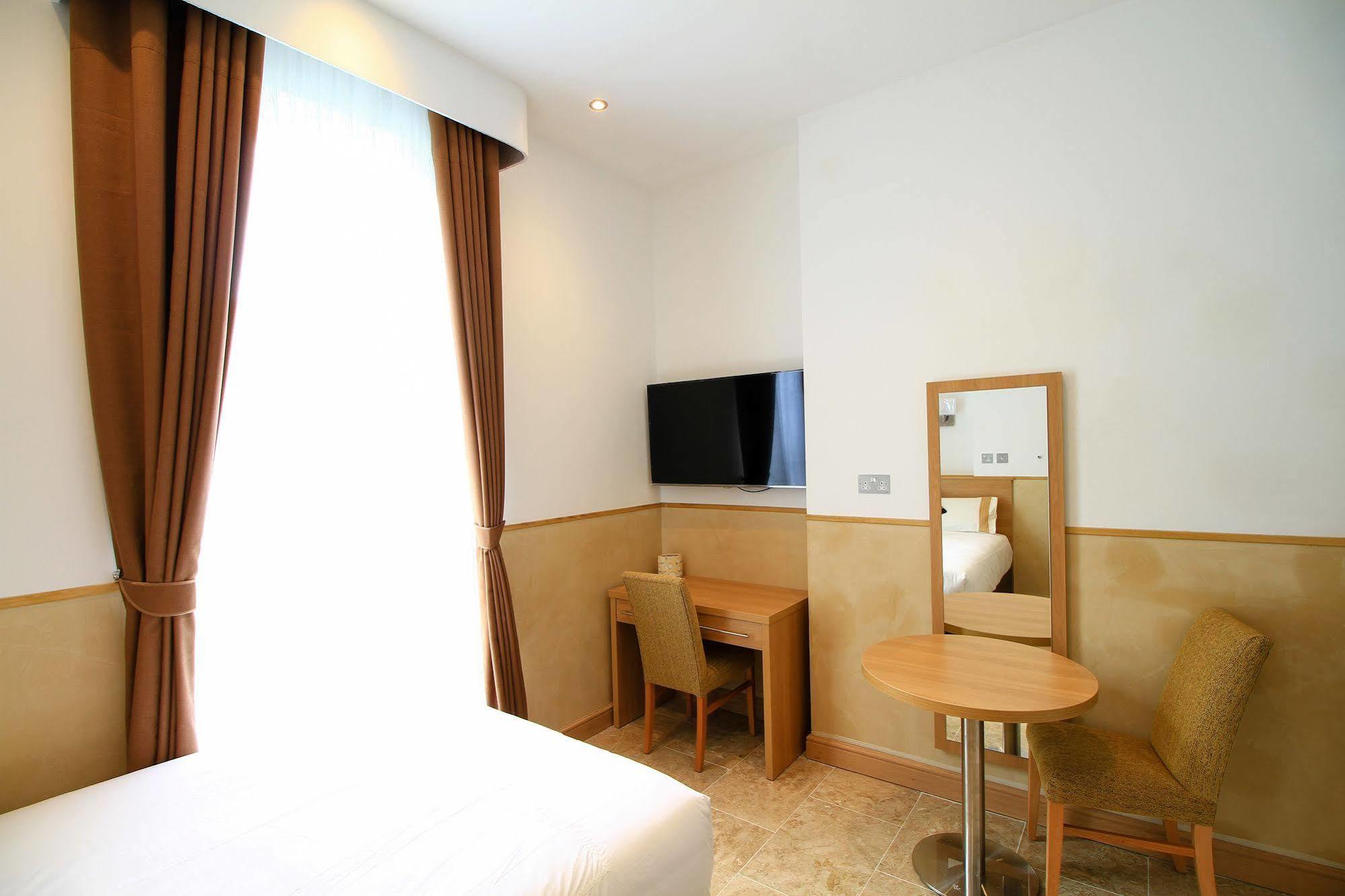 איסטבורן Congress Apartments מראה חיצוני תמונה