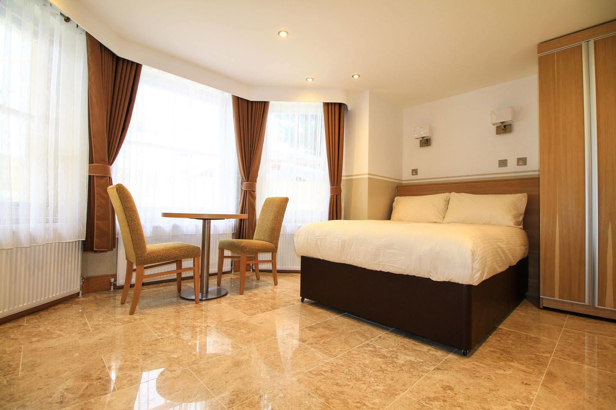 איסטבורן Congress Apartments מראה חיצוני תמונה